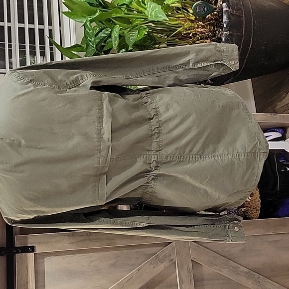 Olive Green Utility Jacket - Picture 6 of 8